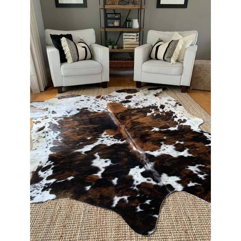 Tricolor Cowhide Rug Large Cow high quality Hide Cow Skin Hair On Tri Color Brazilian Leather Area Rug, High Quality Shed Free Cow Hide 5 X 5